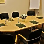 Barclay Hotell 3*