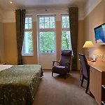 Barclay Hotell