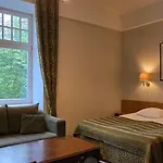 Barclay 3* Tartu
