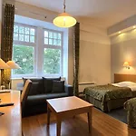 Barclay 3*