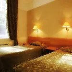 Barclay 3* Tartu