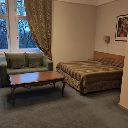 Barclay فندق تارتو