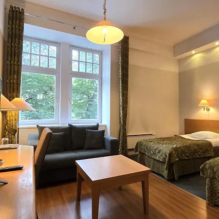 Barclay 3*