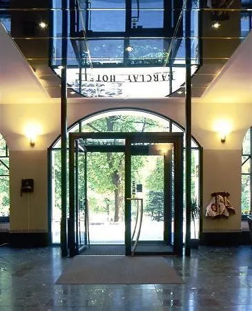 Barclay Hotel