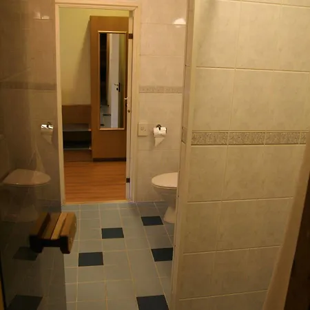 Barclay Hotel